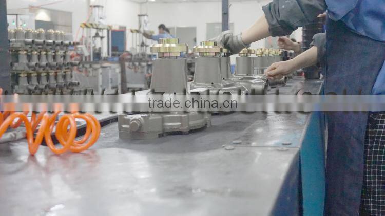 Yuchai engine water pump change B8800-1307100E