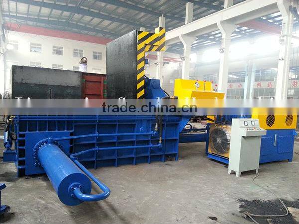 Hydraulic Turn-out Scrap Metal Packing Machine