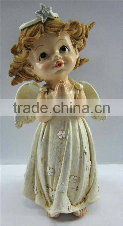 Resin male angel sculpture for decoration