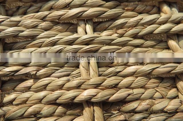 Hand woven fruit seagrass basket with handle