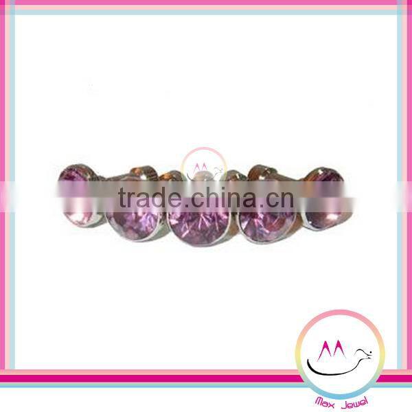 New style mobile phone chain