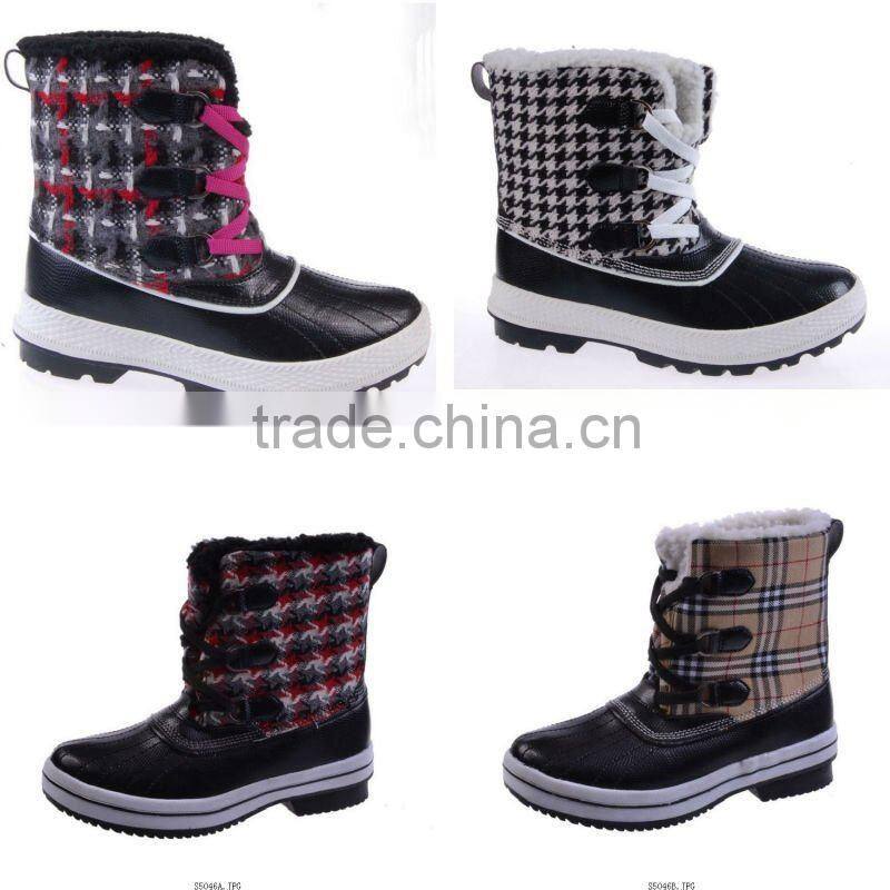 winter snow boots with man-made fur lining