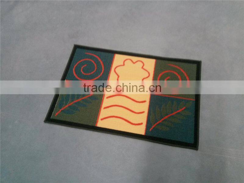DESIGNER WEAVED MAT