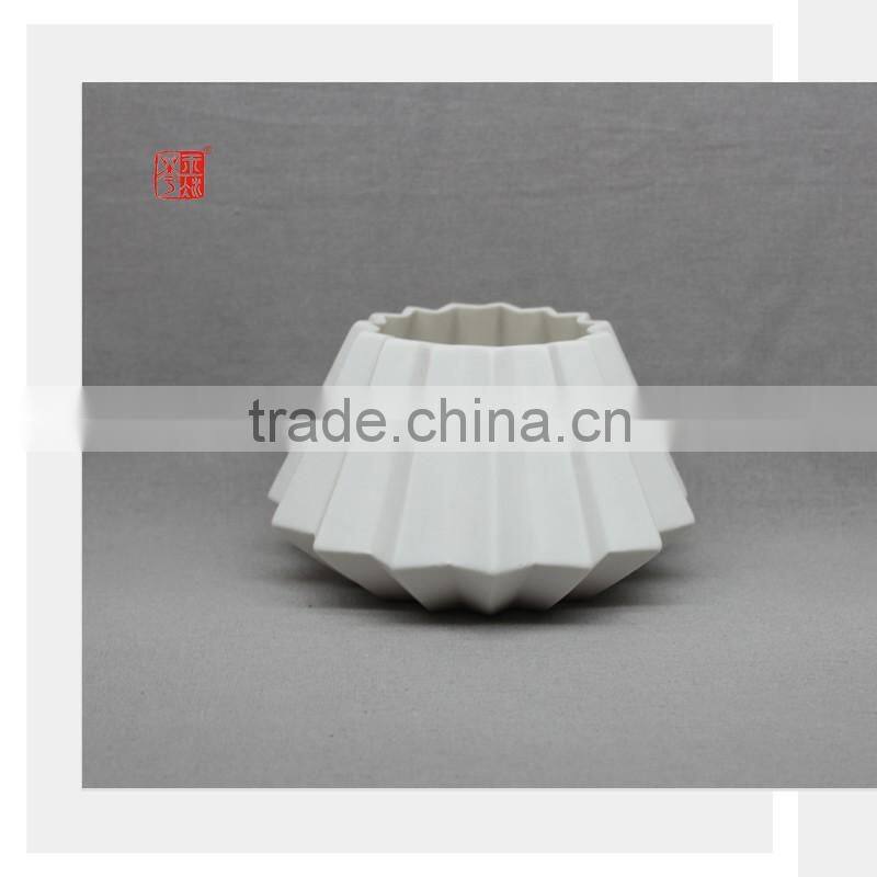 High Quality Small Color Clay Flower Vases