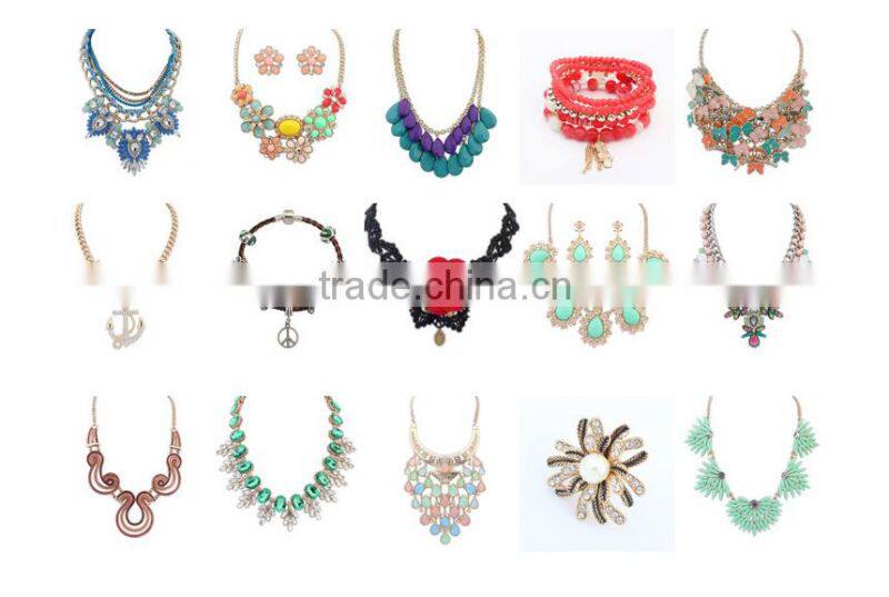 Made in China online wholesale European and American Vintage Gold Silver Coin Statement Chain Hoop Earrings Necklace Jewelry Set