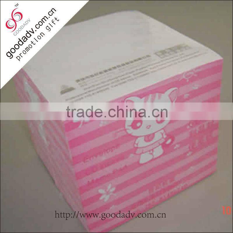 Perfect design memo pad with paper box and pallet