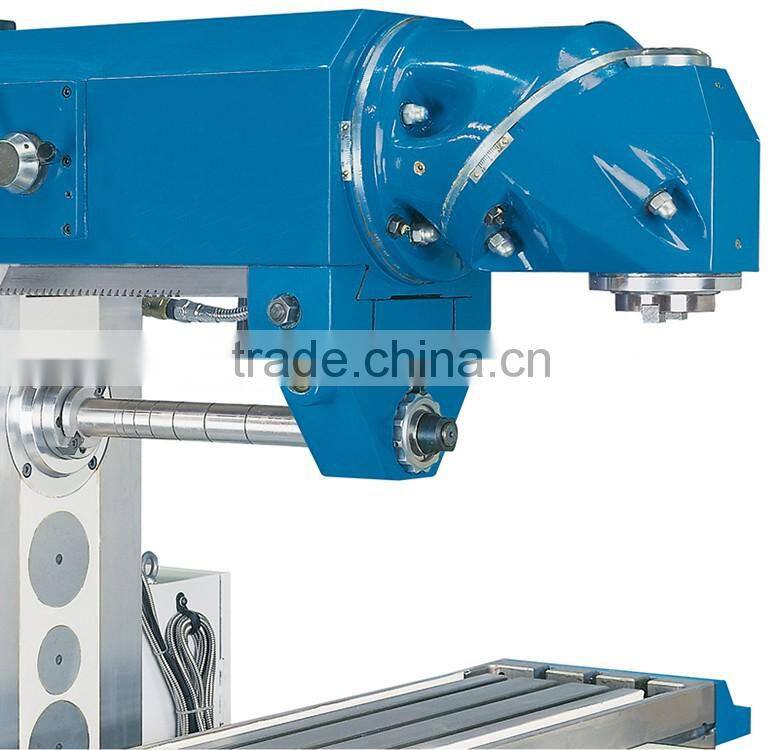 Universal Milling Machine UFM 3 Plus with heavy-duty cast-iron design