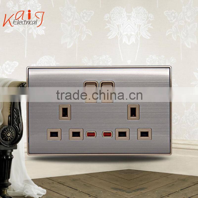 UK 20A multi-function Double pole switched socket with light