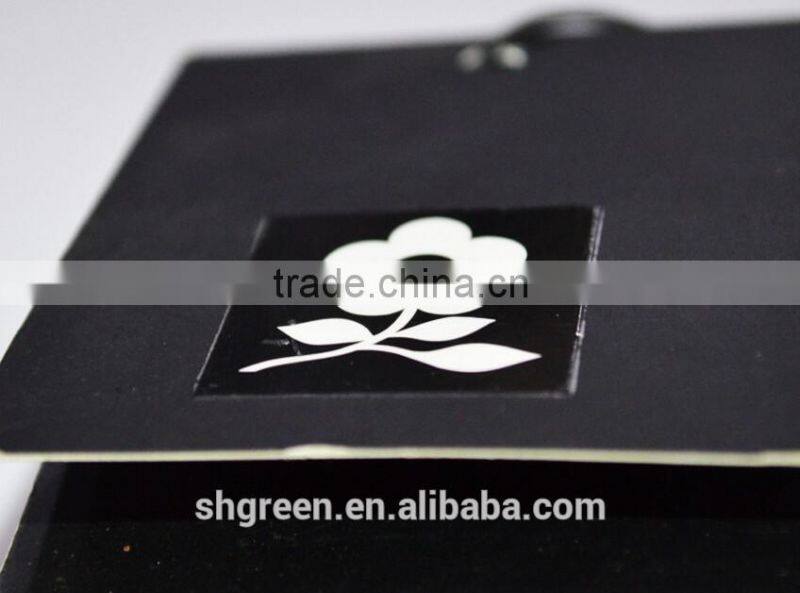 Glossy Spot UV brand logo paper hangtag