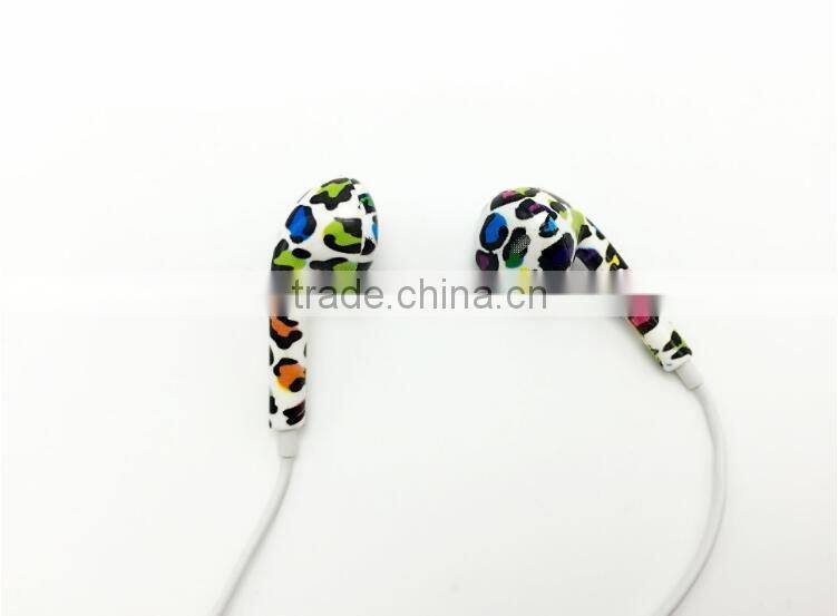 Promotional Earphone 3.5mm Music Microphone Stereo Bass In-Ear Wired Ear Phones Headset For Mobile Phone MP3/4