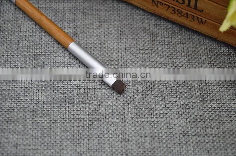 2016 new hotsell makeup brush with low price