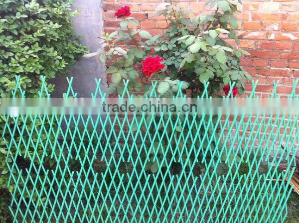 Natural Folding Garden planter trellis