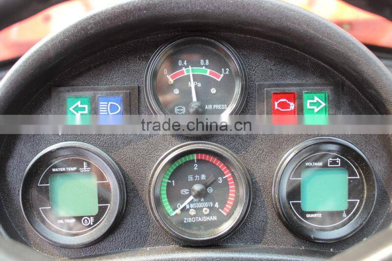 UK cow house radlader mini farm loader 38KW engine EPA good