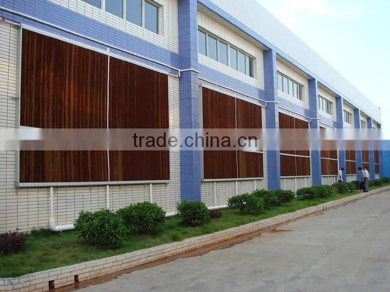 Evaporative cooling pad