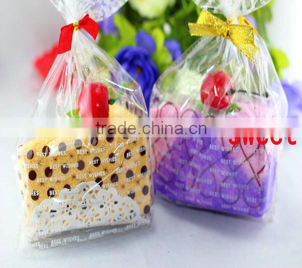 Attractive Multifunction Towel Cake Wedding Souvenirs