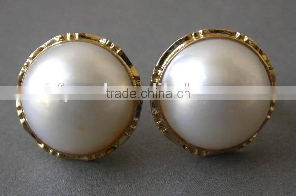 14K Yellow Gold 20-21mm Large Saltwater Mabe Pearl Earrings