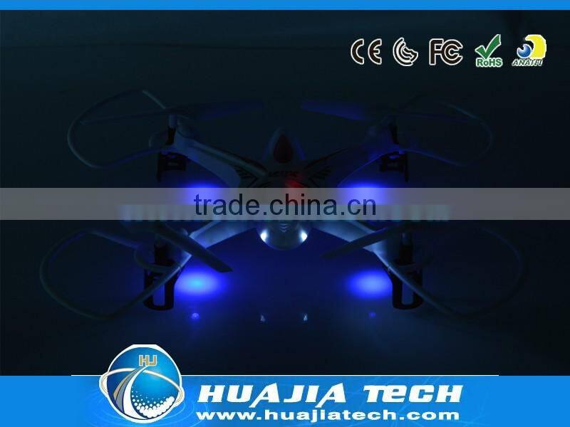 Four aircraft 2.4G six-axis gyroscope LCD controller with camera gyro