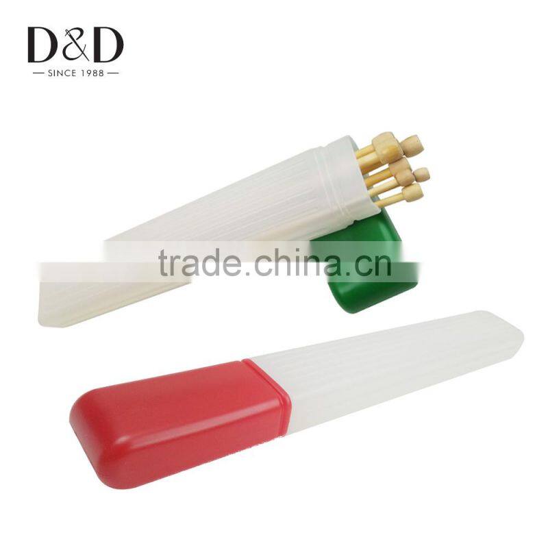 D&D Colorful Plastic Knitting Needles Storage Box
