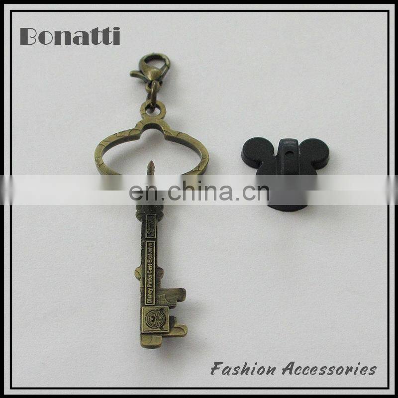special metal brooch pin