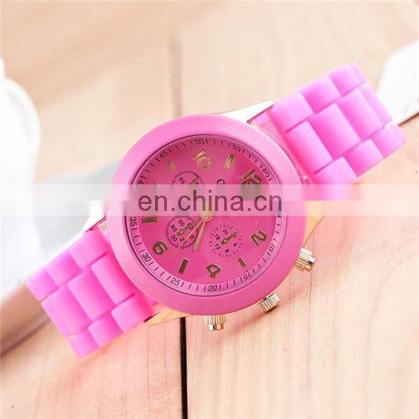 2014 Yiwu Manufacturer Directly Sale Fashion Custom Silicone Wrist Watch