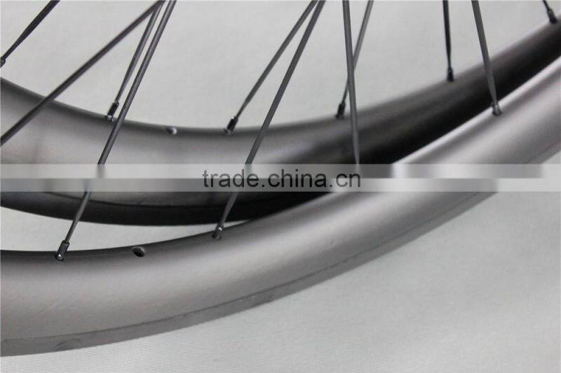 Clincher carbon road wheel 56mm, carbon wheels 56mm clincher,road carbon wheels 56mm clincher
