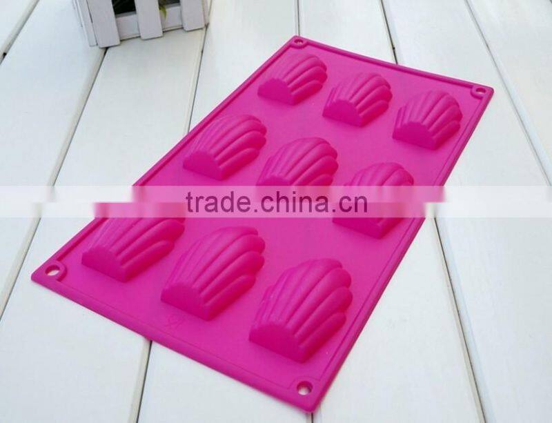 Hot sale food grade FDA and LFGB 9 hole shell shape colorful silicone oven cake mold