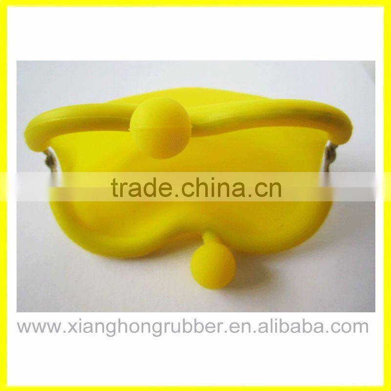 2014 year ladies fashion color ilicone coin wallet cheap