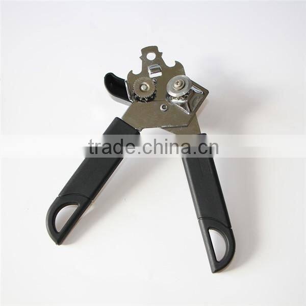 Side cut durable heavy duty can opener