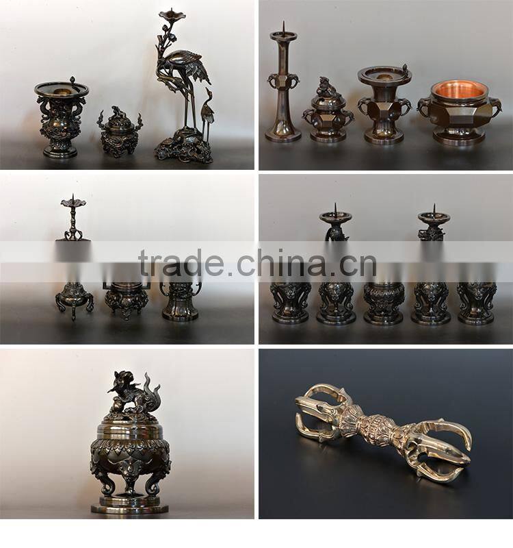 Traditional dynamic candlesticks for candle souvenirs with great details