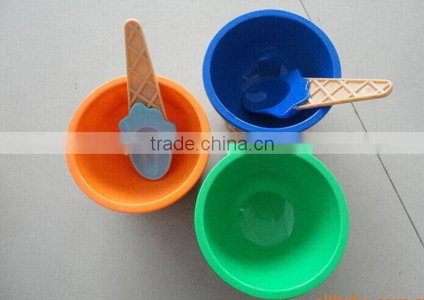 Alibaba china unique milky plastic ice cream bowl with lid