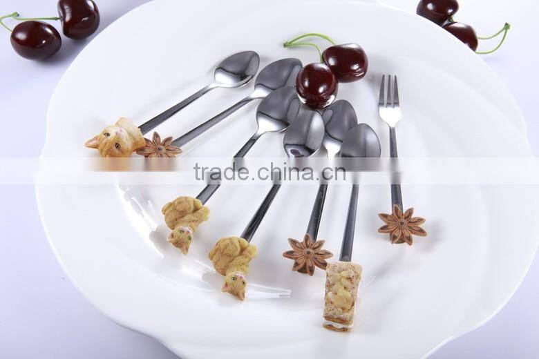 Cute cat and cake design metal table spoons for dessert