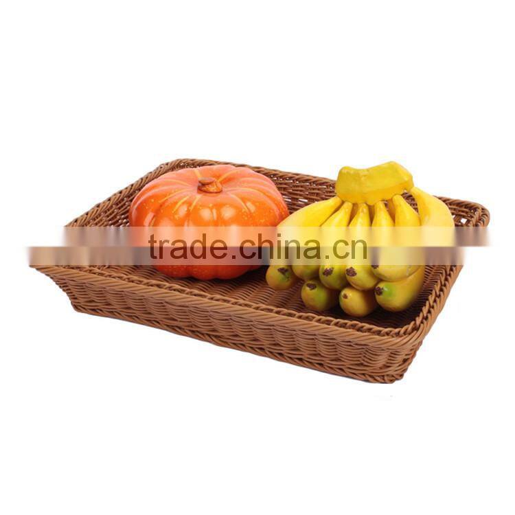Wholesales beautiful plastic hand basket for storage hotel toiletries clean tool