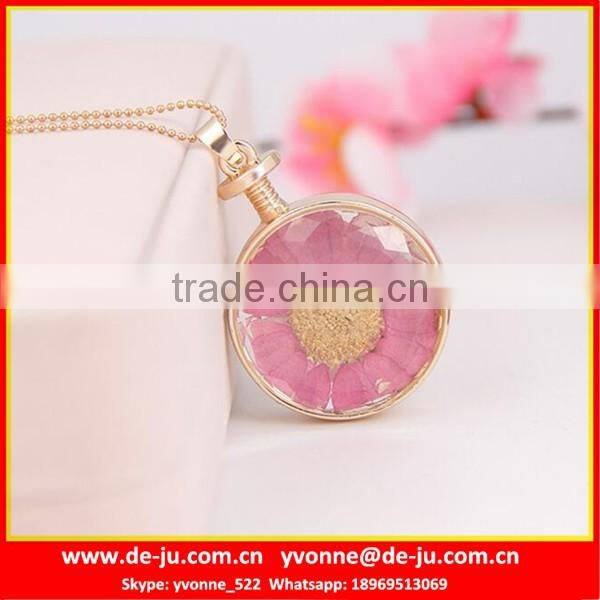 Newest Flower Design Gold Necklace