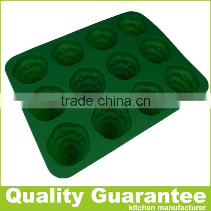 New design 12 cups silicone Christmas tree cake pan