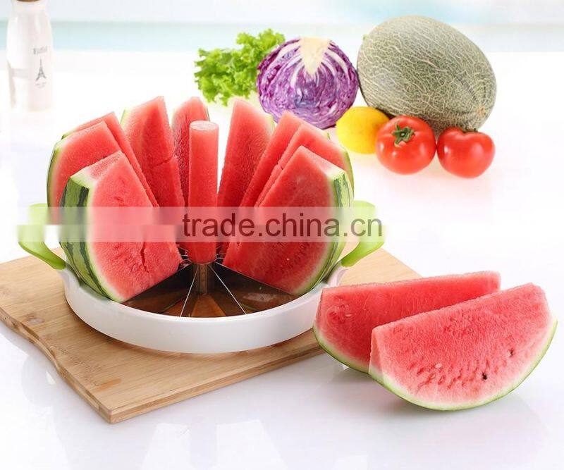 WMC-05 watermelon cutter or divider with rubber handle