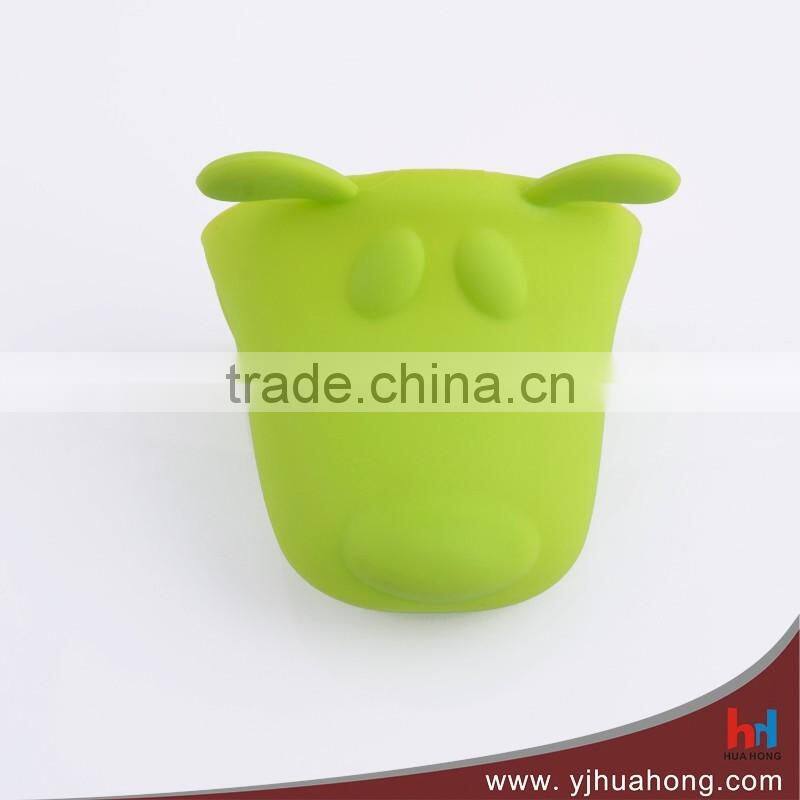 Lovely Dog Shape Silicone Oven Gloves for Cooking
