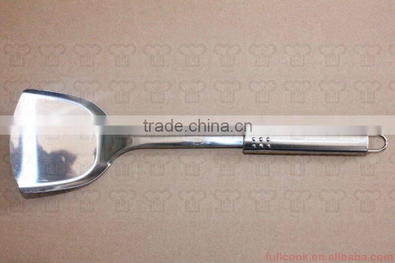 Stainless steel turner w/steel handle