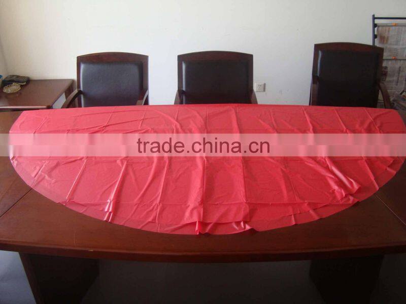 2016 high quality factory price hotel luxury plastic pvc dining table cover