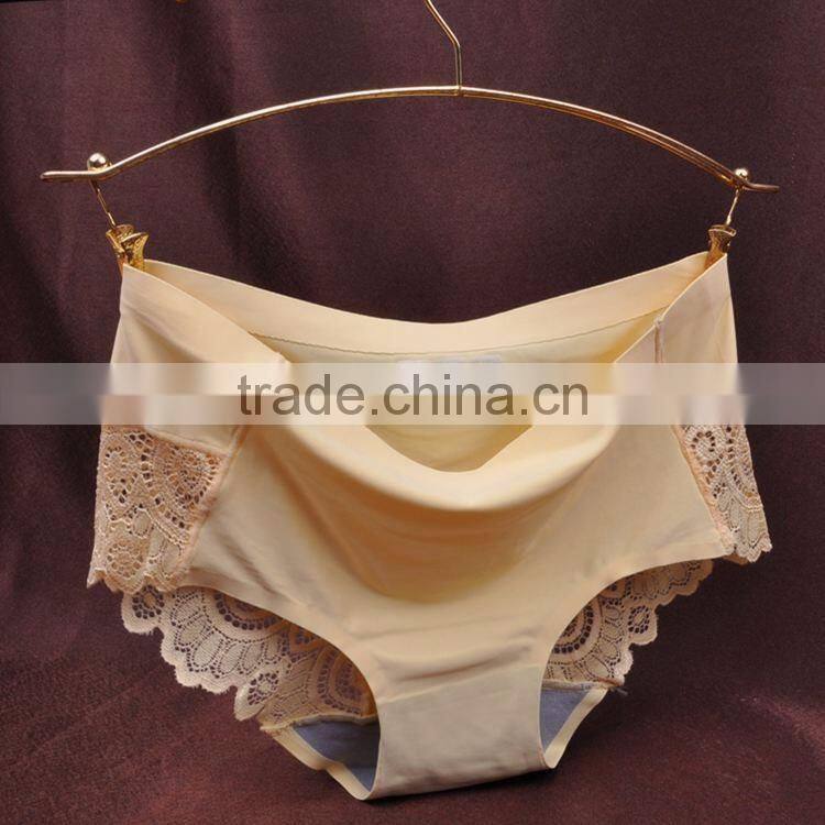 Old fashion sexy bra and new design women panties
