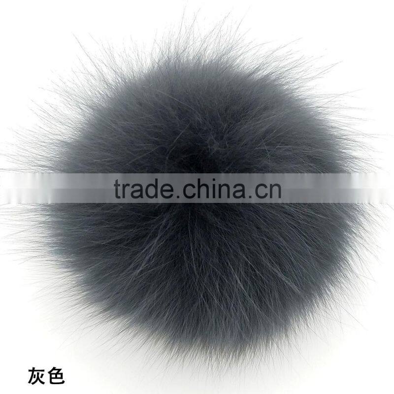 China handmade fox pom poms with 12cm for beanie hat