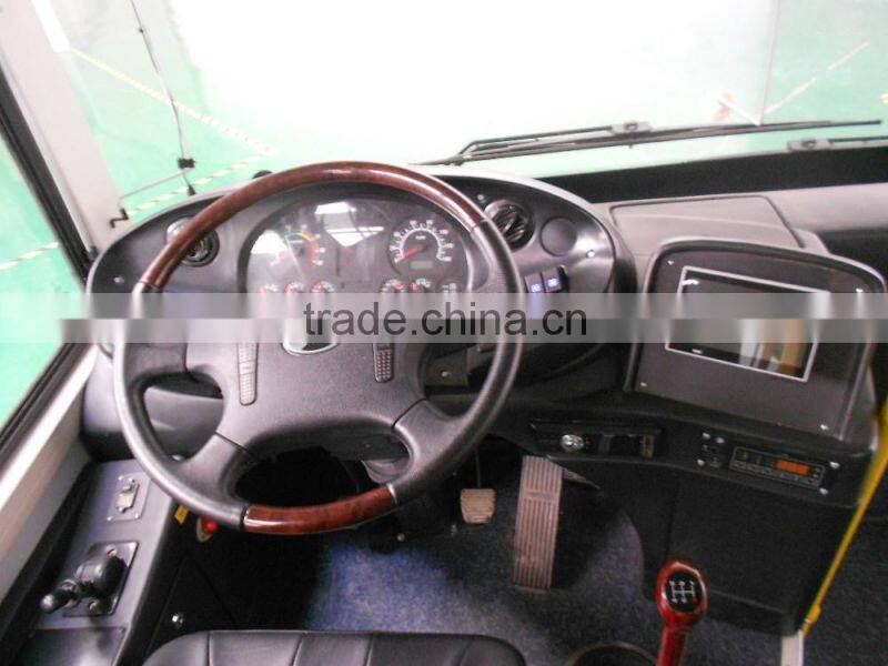 200km running battery supply electric luxury bus