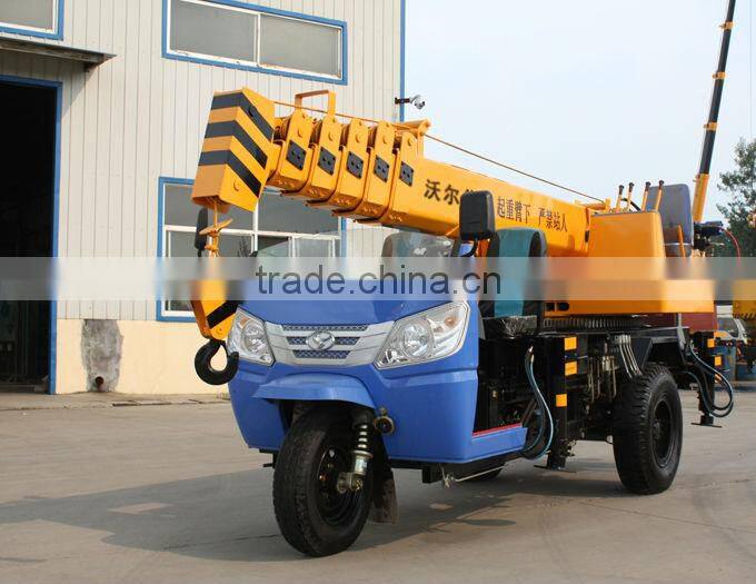 small crane 3 ton tricycle crane