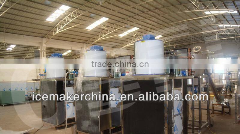 Guam flake ice making machine with flake ice bin for cooling