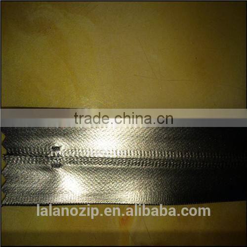 NO.7 raincoat waterproof zipper eco-friendly in antique brass color