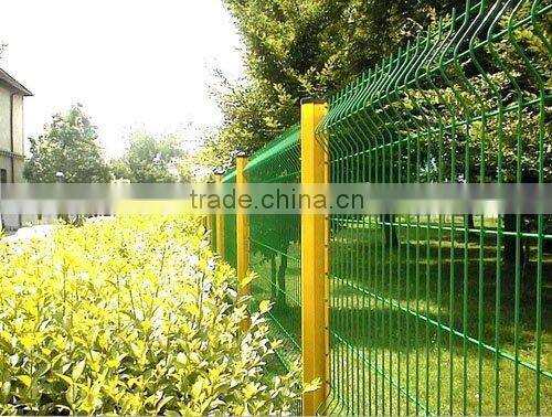 high quality and low price wire mesh fencing