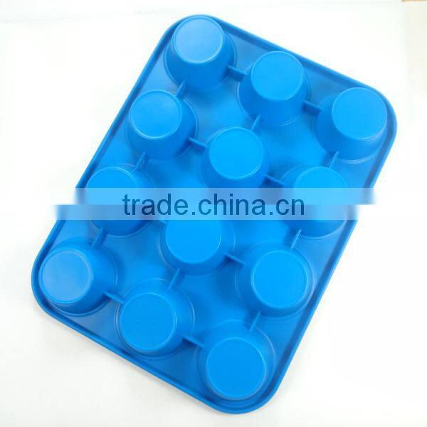 Microwave baking pan | 12-cavity muffin pan | silicone cake pan factory in Shenzhen China