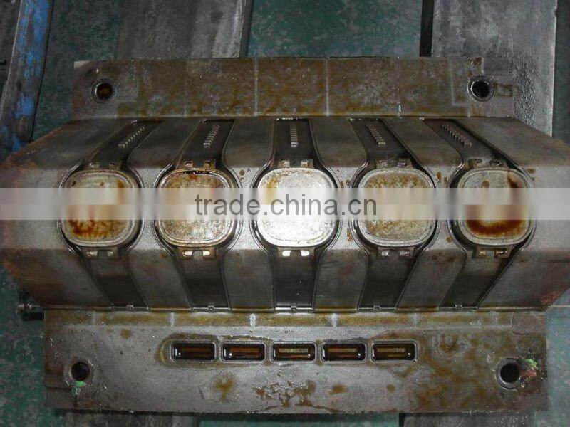 Customized Promotional Quartz Silicone Watch Jelly Watch on sale