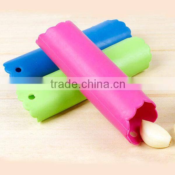 Useful Silicone Garlic Skin Remover Peel Garlic Kitchen Tool Peeler Peeling Tube Roller Crusher