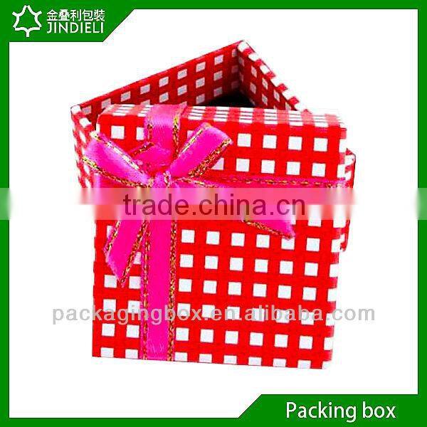 small cardboard ring boxes