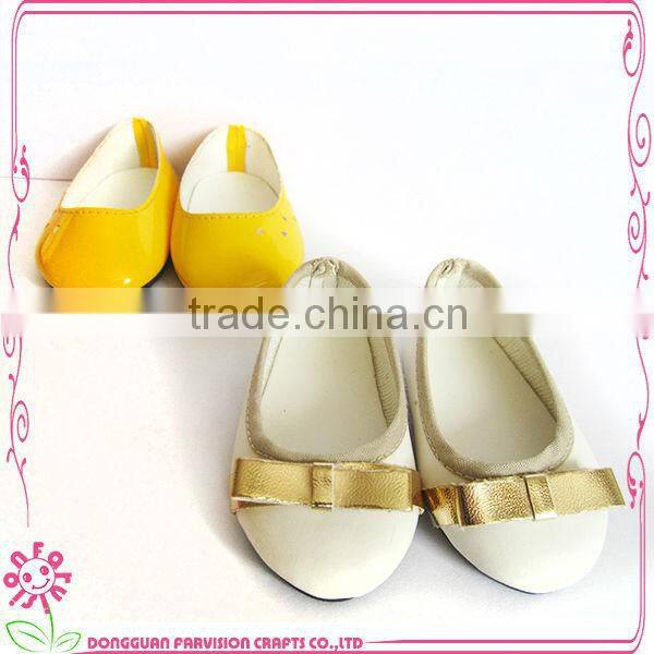 Golden pu shoes for dolls oem 15" doll shoes for dolls mini doll shoes